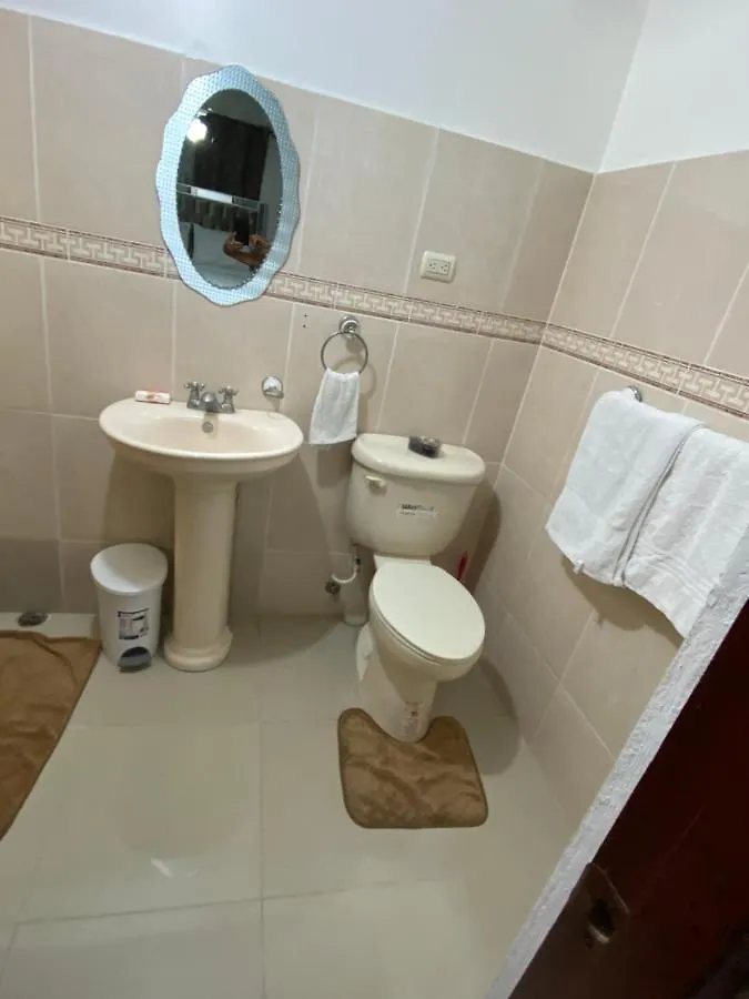 Apartment Paradise Colina: Spacious 3-Bedroom with Backup Power Santo Domingo