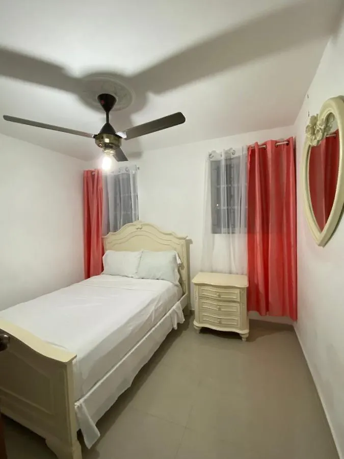Paradise Colina: Spacious 3-Bedroom with Backup Power Santo Domingo Dominican Republic