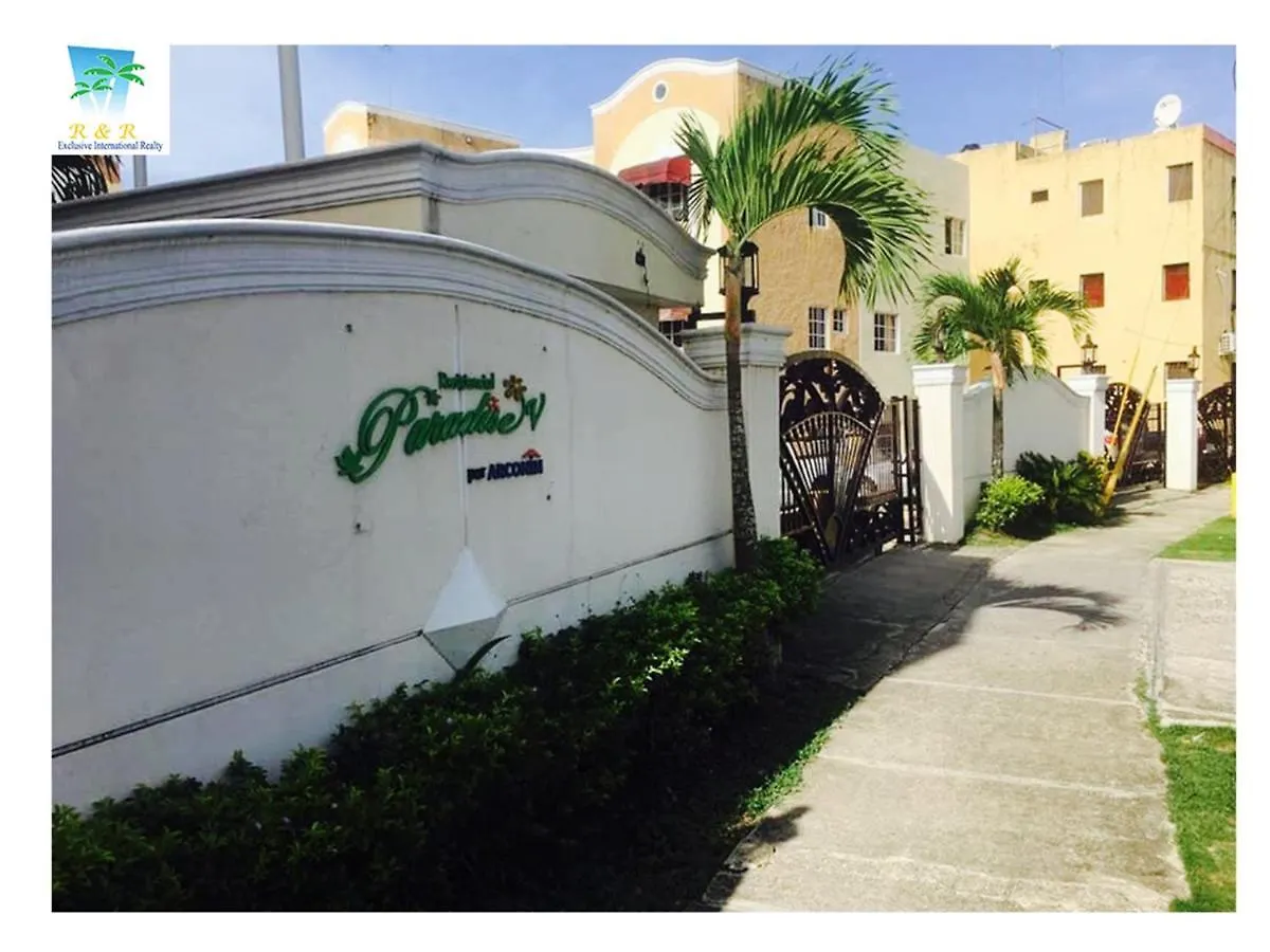 Apartment Paradise Colina: Spacious 3-Bedroom with Backup Power Santo Domingo Dominican Republic